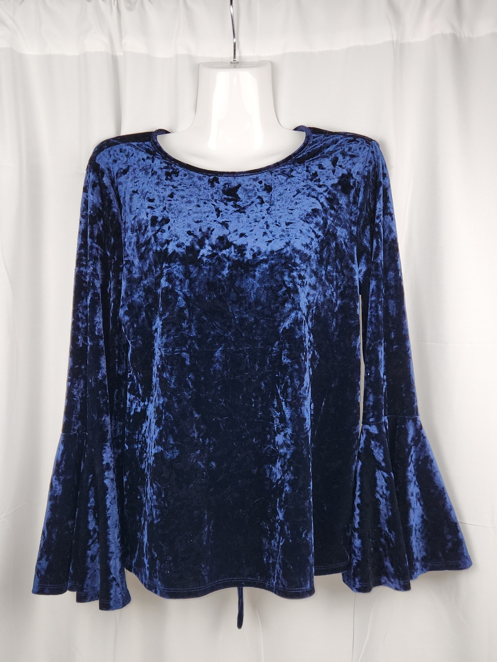 BeachLunchLounge Crushed Velvet Bell-Sleeve Top - Blue XS